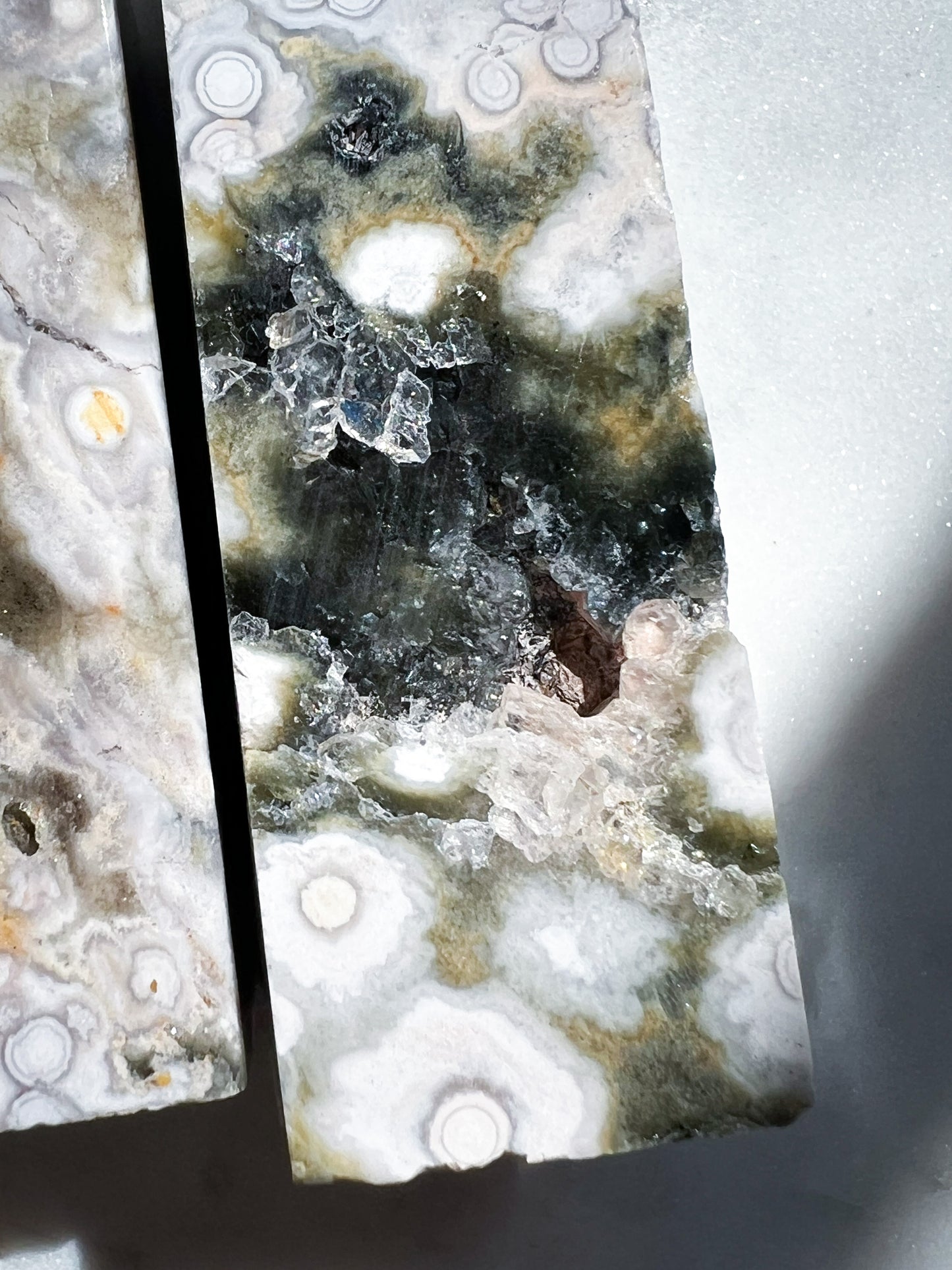 Bubble Ocean Jasper Tower