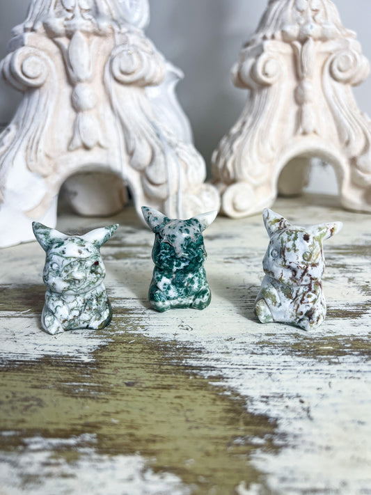 Mini Moss Agate Pikachu