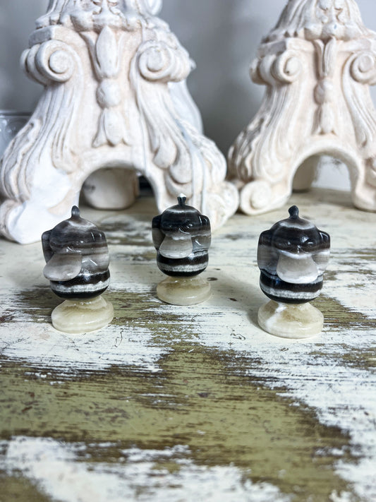 Mini Zebra Calcite Psyduck